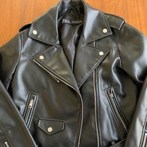 Like New Zara Faux Leather Biker Jacket in Black Women's Size M